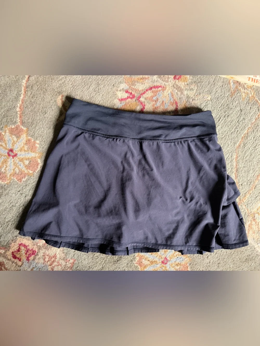 lululemon athletica Black Pace Setter Skirt pleated back 6Tall